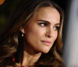 Natalie Portman : Plaquée par la réalisatrice de son western et Jude Law !