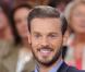 M. Pokora : Look de premier de la classe sur le célèbre canapé rouge
