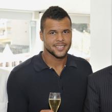 <p>Jo-Wilfried Tsonga a pu fêter, malgré la compétition, son 28e anniversaire le 17 avril 2013 lors du Masters 1000 de Monte-Carlo.</p>