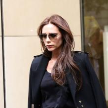 David et Victoria Beckham font du shopping chez 'Bonpoint' et 'Comme des garçons' à Paris le 4 mai 2013.