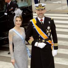 <p>La princesse Letizia et le prince Felipe d'Espagne à Amsterdam le 30 avril 2013 pour l'intronisation du roi Willem-Alexander des Pays-Bas.</p>