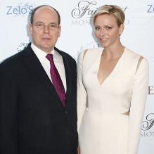 <p>La princesse Charlene et le prince Albert de Monaco à la soirée d'inauguration du club privé Italian Luxury Club au Zelos, au Forum Grimaldi, le 10 mai 2013.</p>