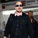 Christian Bale transformé, le crâne chauve pour retrouver sa femme et sa fille