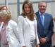  Letizia d'Espagne observant un petit jardin... Elle inaugurait le 21 mai 2013 dans le quartier de Las Tablas à Madrid un nouveau centre pour l'insertion socio-professionnelle des personnes handicapées mentales. 