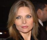 Michelle Pfeiffer en décembre 2001