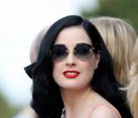 Dita Von Teese au match de polo Angleterre-Australie