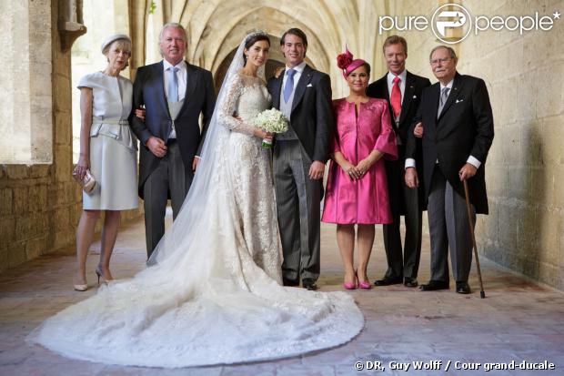 Boda del Príncipe Félix de Luxemburgo con Claire Lademacher - Página 14 1245590-mariage-religieux-de-s-a-r-le-prince-620x0-2