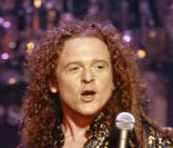 Simply Red, c'est avant tout le chanteur Mick Hucknall