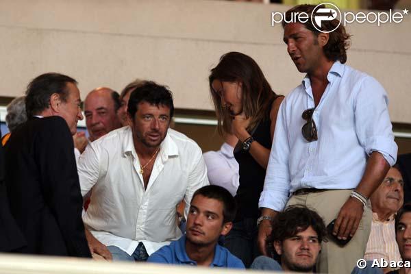 Patrick Bruel et sa compagne, ici avec Charles Villeneuve