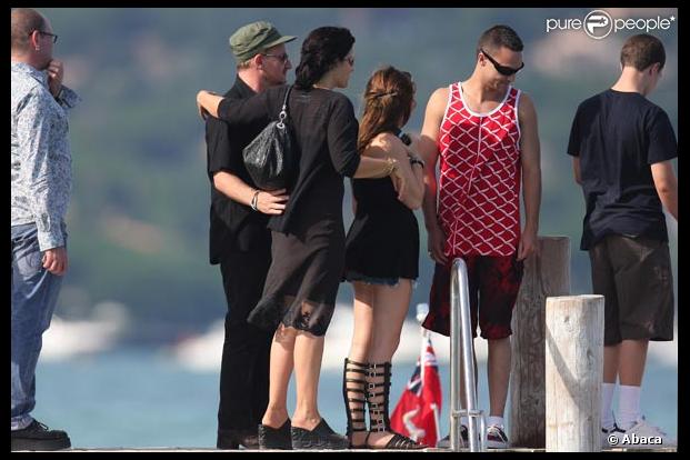 Bono et toute sa petite famille à Saint-Trop' !