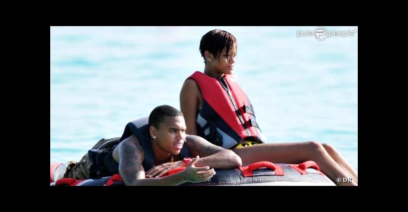 Rihanna, ses vacances sexy et amoureuses avec Chris Brown
