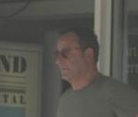 Jean Reno et sa  femme Zofia Borucka arrivent à St-Barth