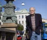 Ken Kercheval alias Cliff Barnes dans Dallas