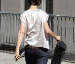 Katie Holmes a des rondeurs... mystérieuses