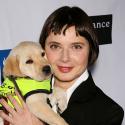 Isabella Rossellini met sa passion des chiens au service des aveugles