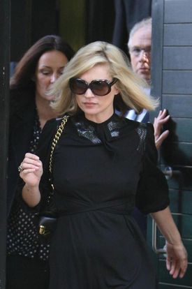 Kate Moss plus en rondeurs que d'habitude