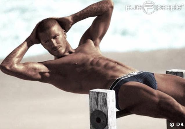 David Beckham pose pour la pub des sous-vetements homme Armani 2008