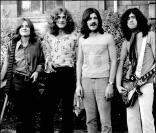 Led Zeppelin, de g.à d. : John Paul Jones, Robert Plant, John Bonham, Jimmy Page