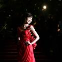 REPORTAGE PHOTOS : Olga Kurylenko vs. Gemma Arterton : duel de charme explosif entre les deux James Bomb Girls !