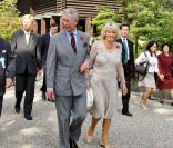Le prince Charles et Camilla Parker Bowles au temple bouddhiste de Todai-ji