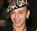 John Galliano opte pour le béret et l'imprimé léopard