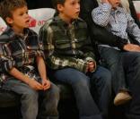DAvid Beckham et ses fils à un match de basket