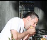 William Baldwin a de l'appétit !