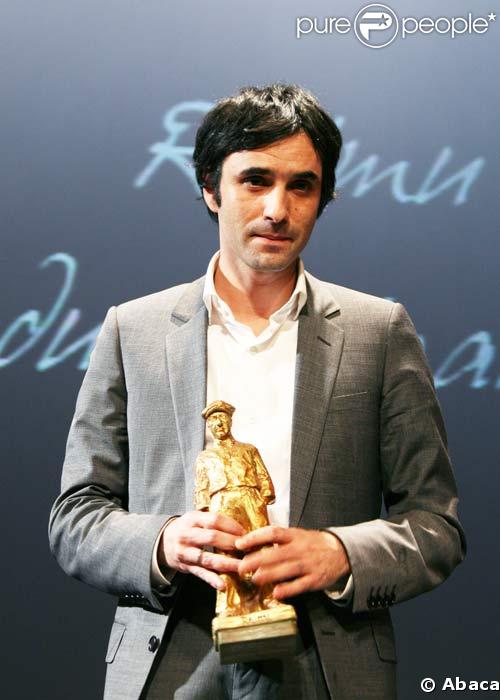 Samuel Benchetrit, Raimu du scénario avec J'ai toujours rêvé d'être un gangster