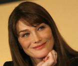 Carla Bruni a fait une copieuse donation à la Fondation de France