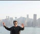 Johnny danse à Hong-Kong !