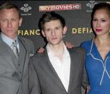 Daniel Craig, Jamie Bell et Jodhi May 