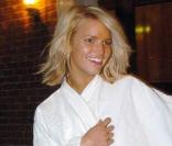 Les people enfilent leur robe de chambre : Jessica Simpson 