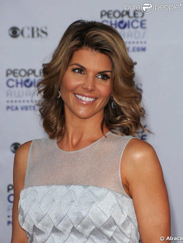 Lori Loughlin - Picture Colection