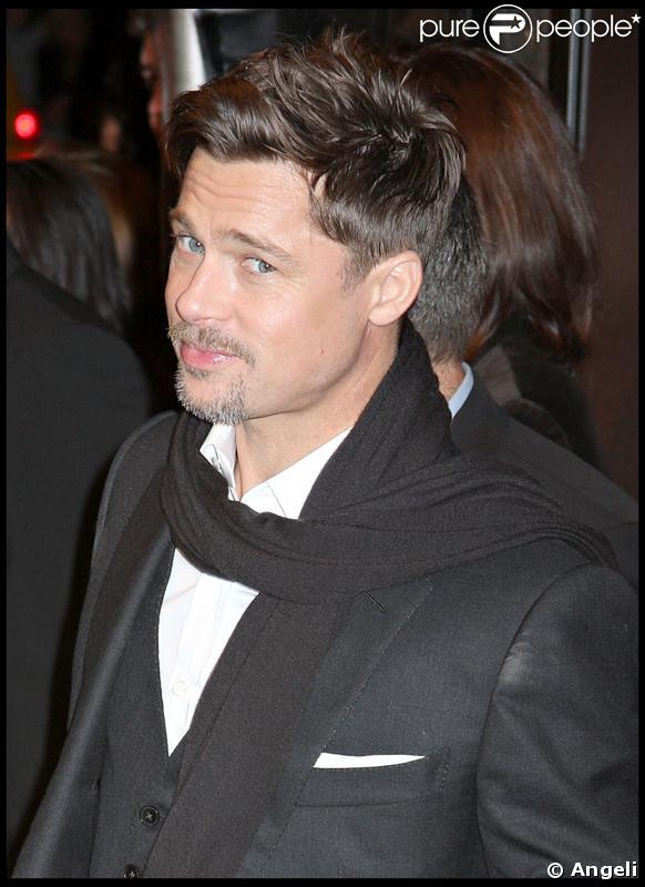 Brad Pitt, adulte, mais toujours espiègle ! 