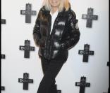 Une petite sortie ciné pour Mireille Darc 