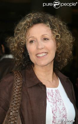 Mireille Dumas animera prochainement une émission ayant pour thème, la radio