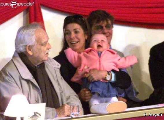 Caroline de Monaco et son mari Ernst August de Hanovre entourés d'Alexandra et du Prince Rainier, disparu en 2005.