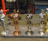 En 2000, les statuettes sont volées avant la cérémonie ! Mais ces prix en bronze plaqué or dérobés quelques semaines avant la grand'messe sont retrouvés à temps. Comme au cinéma : tout est bien qui finit bien ! 