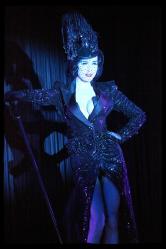 Dita Von Teese, grand show au Crazy !