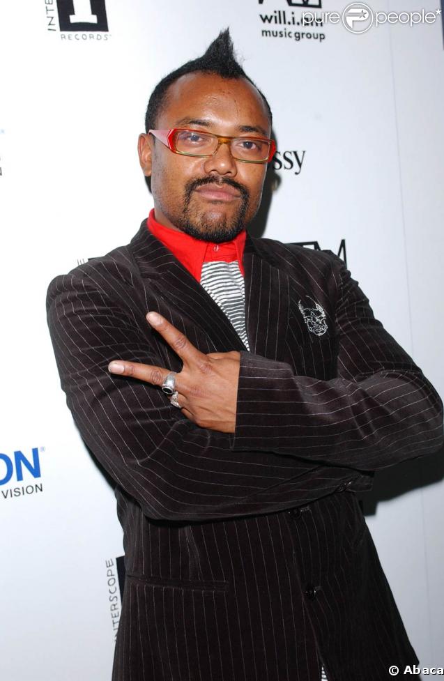 Le frère de Apl de Ap est mort  