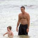 Pierce Brosnan : vacances entre hommes à Hawaï 
