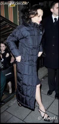Kristin Scott Thomas a fait une rapide apparition à la soirée des Pré-Bafta, au Aspreys, à Londres, le 7 février 2009