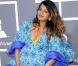 M.I.A. fait son show lors des 51e Grammy Awards, le 8 février 2009, et exhibe fièrement ses rondeurs de femme enceinte. 
