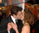Sur le tapis rouge des Bafta, les stars d'Hollywood laissent éclater leur amour !