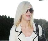 Tori Spelling gère sa garde-robe : classe et moderne