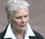 Judi Dench sur le tournage du nouveau James Bond