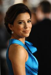 Eva Longoria à l'avant-première de l'étrange cas de Benjamin Button à Los Angeles