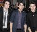 Nick, Joe et Kevin : les Jonas Brothers passionnent les foules (plutôt jeunes) et sont... partout !