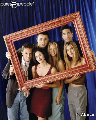 En 2004, après dix saisons qui leur ont apporté beaucoup de bonheur (et de dollars), les Friends s'arrêtent pour se lancer chacun dans des carrières solo.