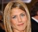 Sur chaque tapis rouge, Jennifer Aniston est resplendissante. En 2006, malgré l"épreuve difficile de la séparation, elle arbore une mine rayonnante. 